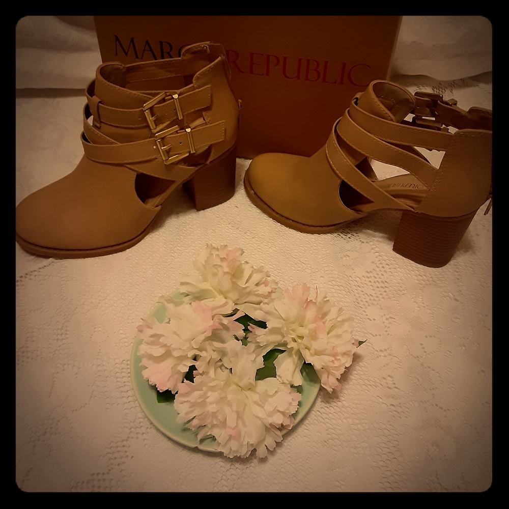 Womens ankle boots